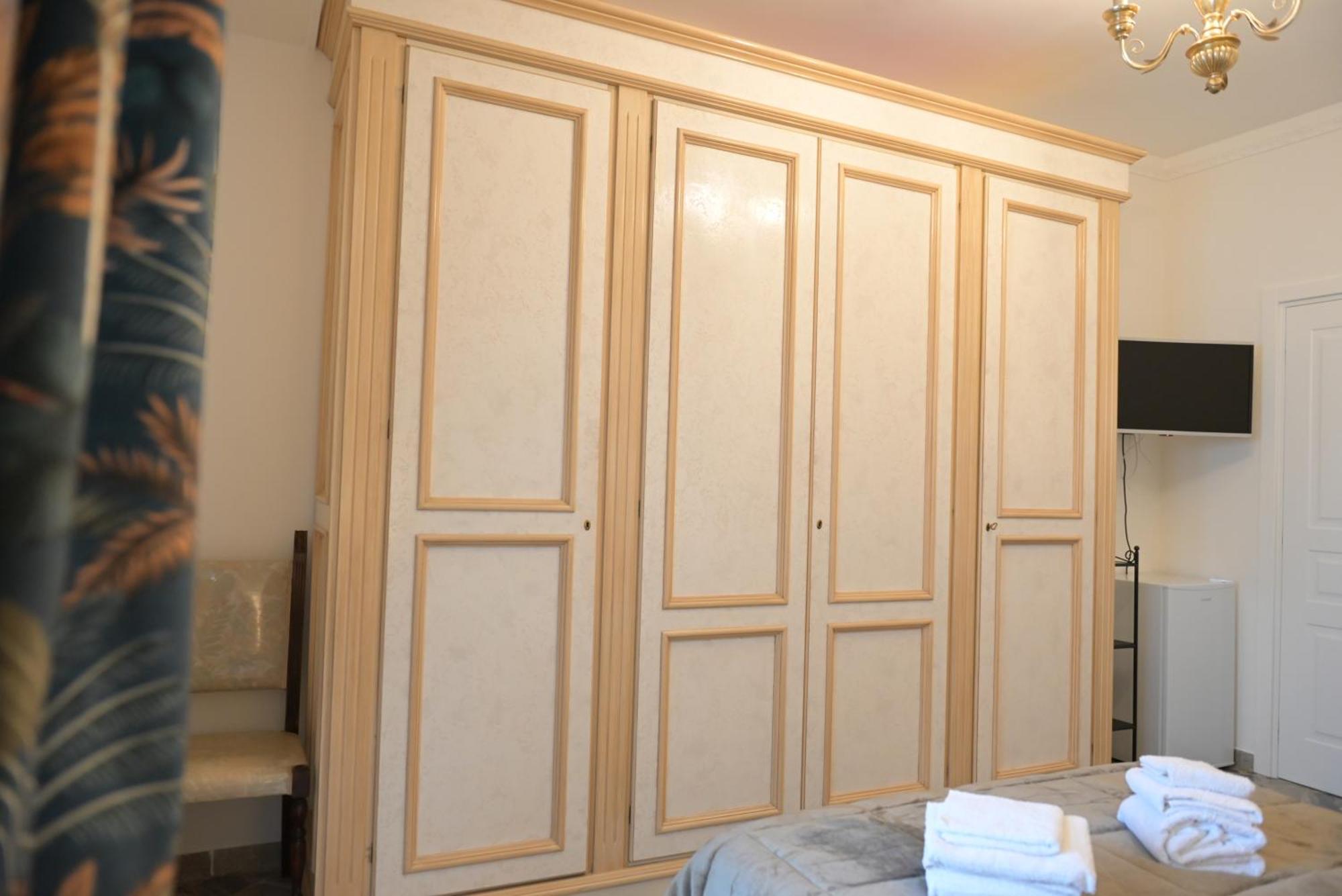 The Rooms Of Swami バーリ エクステリア 写真